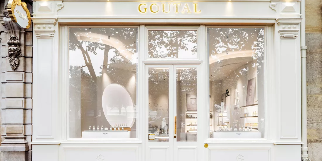 A showcase with HIMACS to celebrate the exclusive fragrances of Maison Goutal in Paris