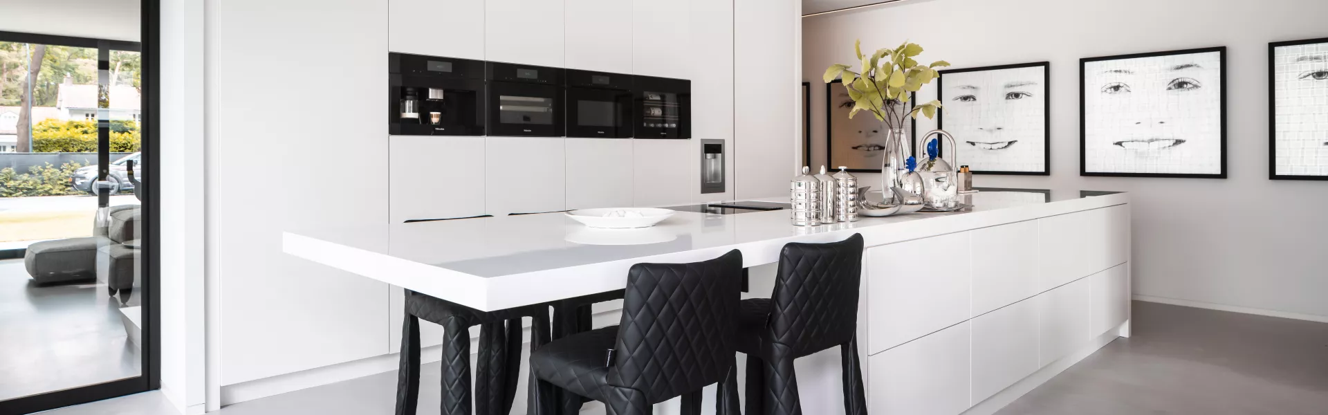 HIMACS la touche sur-mesure de cette lumineuse villa hollandaise 