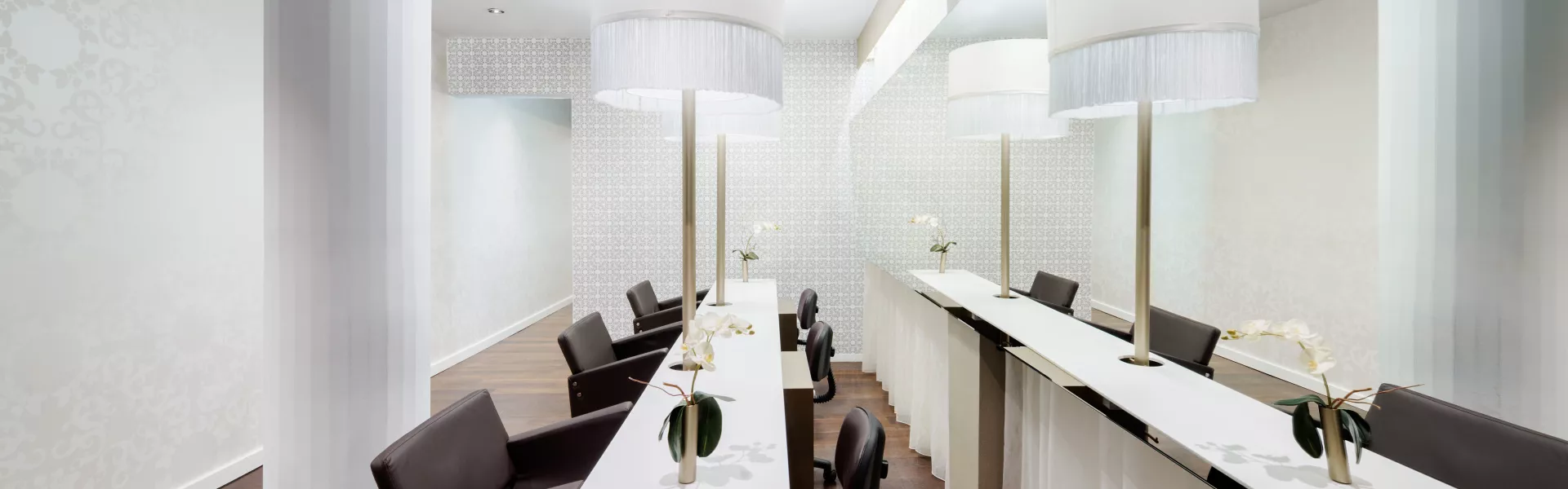 HIMACS im stylisch, eleganten Schönheitssalon Vanitas Espai in Barcelona