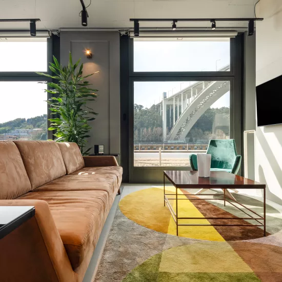 The ethereal aesthetics of HIMACS Pavia in a chic, industrial office design