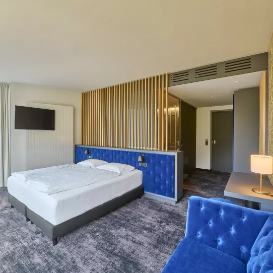HIMACS in the Sanremo shade welcomes guests to the Emser ThermenHotel in Germany
