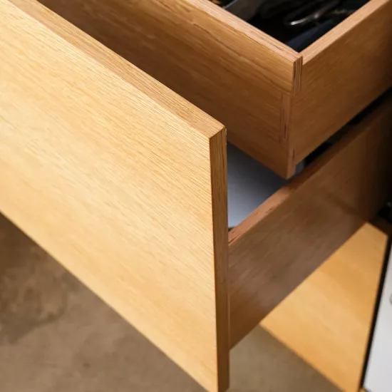 Warm minimalism in Glasgow: a Japandi style kitchen with HIMACS