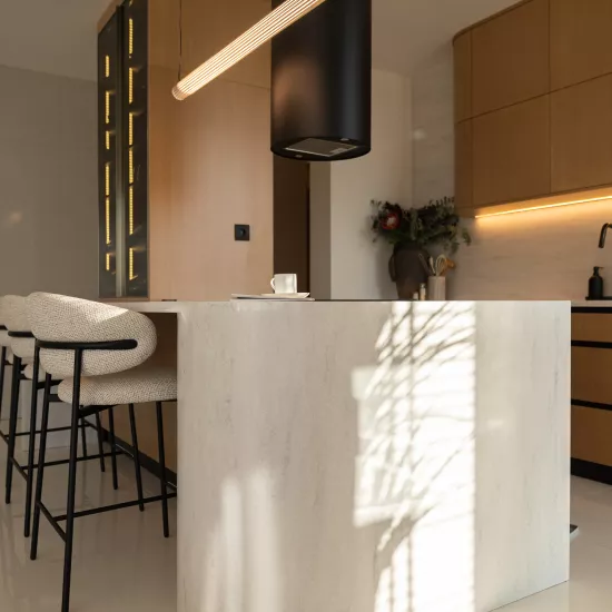 HIMACS adds serenity and elegance to this light-filled family penthouse in Belgrade