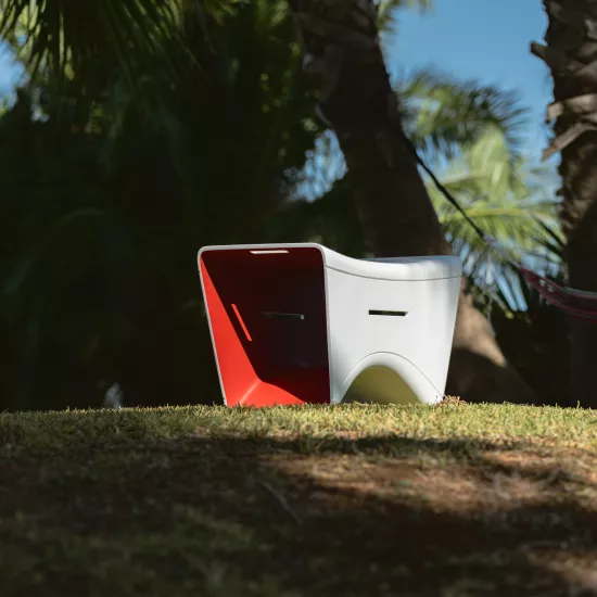 The Principessa Stool HIMACS