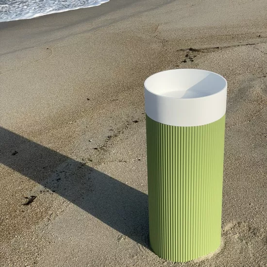 Circle: A bespoke freestanding washbasin shaped by  ANG and HIMACS