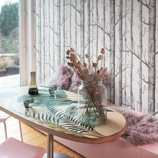 Pretty in Pink: HIMACS in Ruby crowns a contemporary kitchen  – and Banana yellow brightens up a bathroom