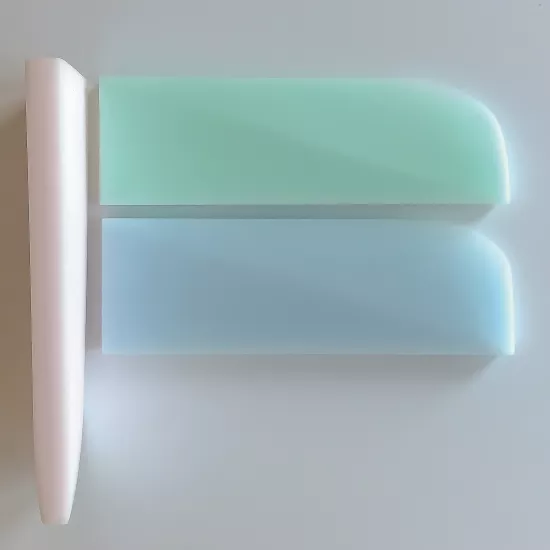 “Seamless in Pastel” by young designer Natascha Van Reeth