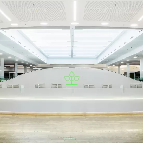 A captivating HIMACS reception desk for AOK offices