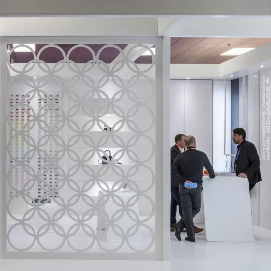 LX Hausys presents HIMACS limitless design possibilities at Retail Design Expo