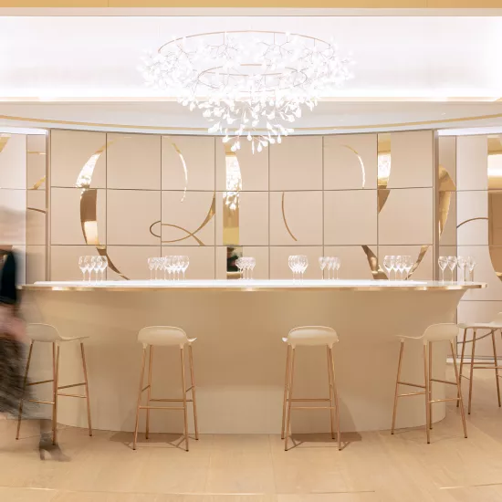 A majestic HIMACS bar counter for Roederer Champagne