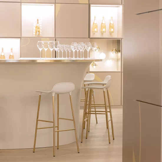 A majestic HIMACS bar counter for Roederer Champagne