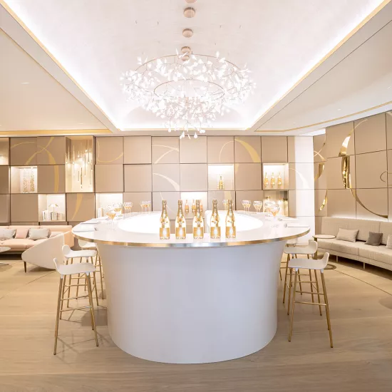 A majestic HIMACS bar counter for Roederer Champagne