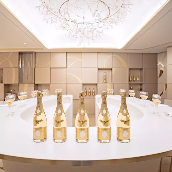 A majestic HIMACS bar counter for Roederer Champagne