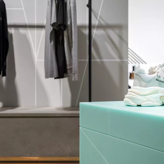 Oblique Men Flagship Store