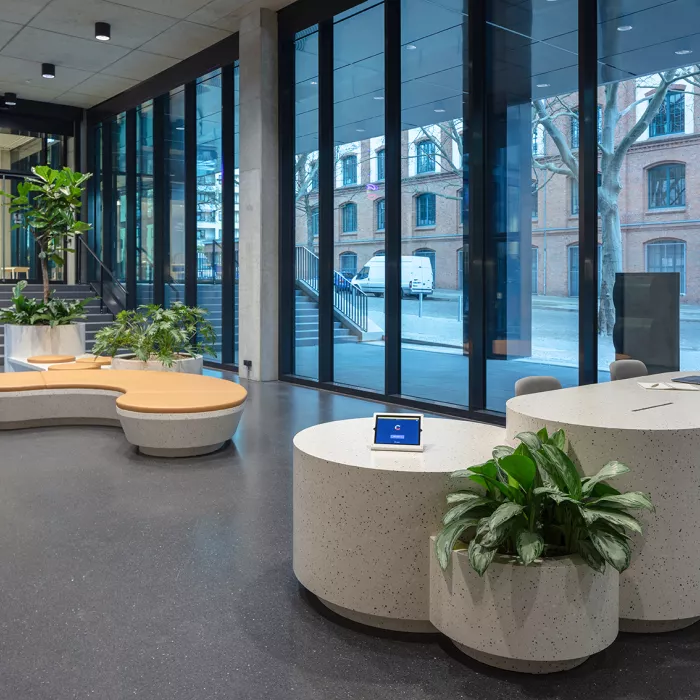 HIMACS Terrazzo choisi pour les nouveaux bureaux de la startup berlinoise Contentful