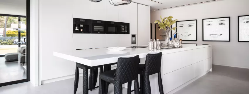 HIMACS la touche sur-mesure de cette lumineuse villa hollandaise 