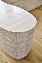 Design: M2M Made To Measure – HIMACS fabrication: Vincent Bergogne cabinetmaker - HIMACS supplier: Aska Interior - Photography: HAIO Studio Emeline Hamon