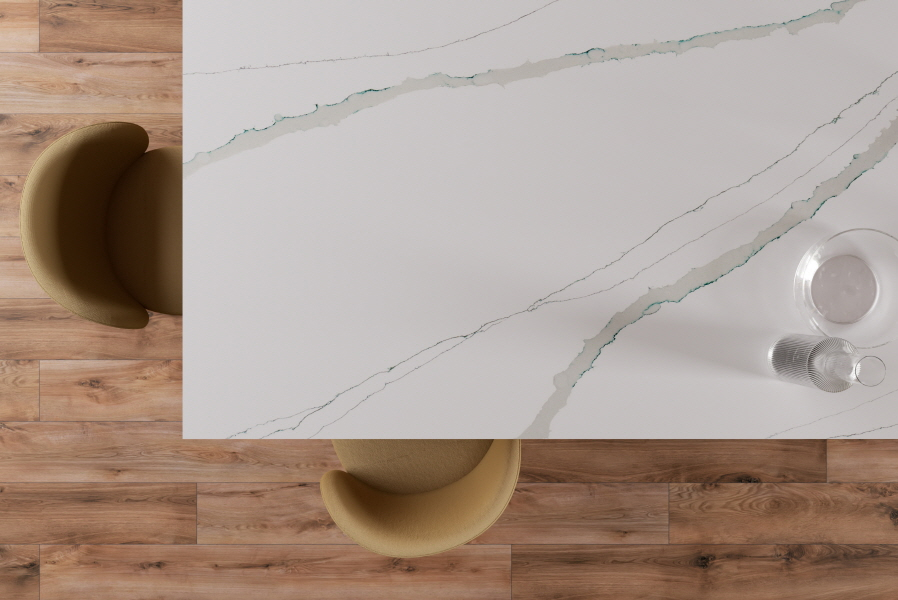 Quartz kitchen countertop – LX Hausys Viatera Calacatta Verde