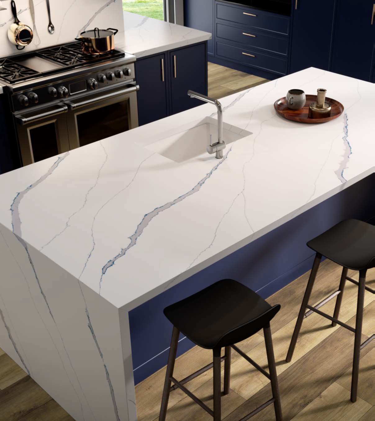 https://www.lxhausys.com/us/blog/wp-content/uploads/2022/12/Viatera-Calacatta-Marina-Quartz-Kitchen-Countertop.jpg