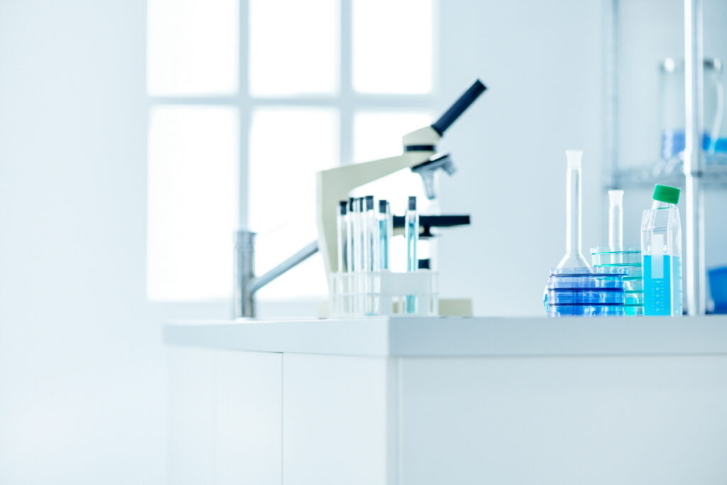 Laminate scientific laboratory countertop