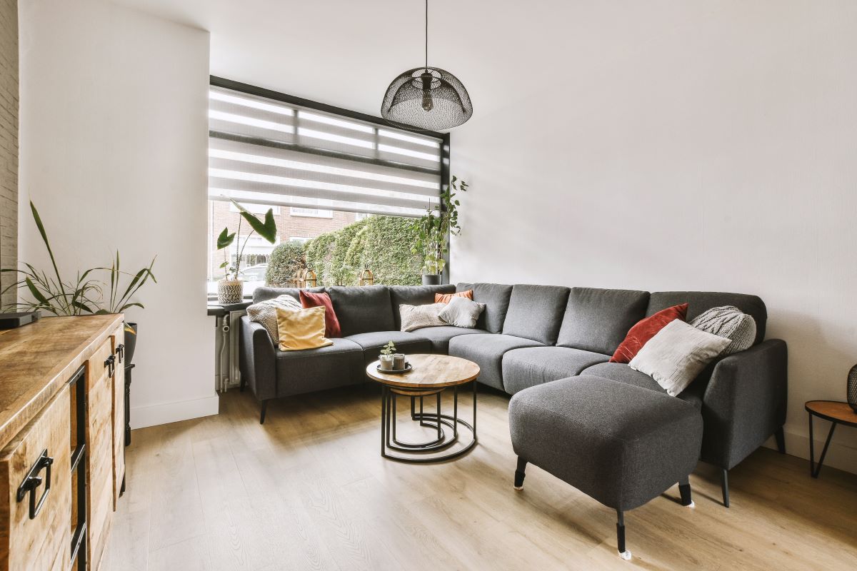 What is the best option for an apartment flooring LX Hausys