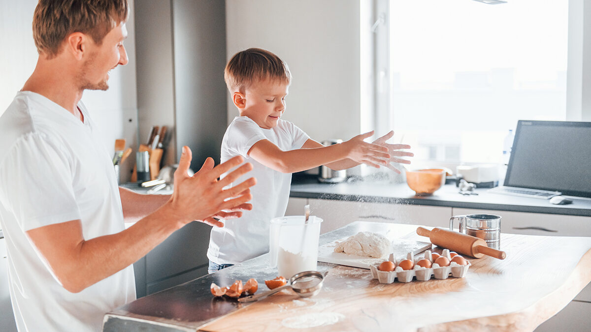 How to Choose Kitchen Flooring Colors That Are Easy to Clean