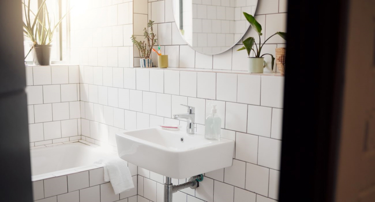 Does Porcelain Tile Scratch Easily? LX Hausys