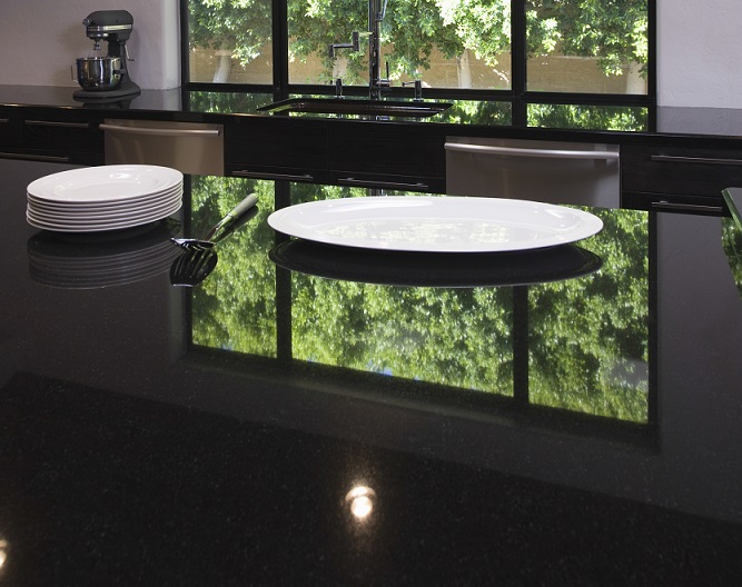 Advantages of quartz and solid surface countertops