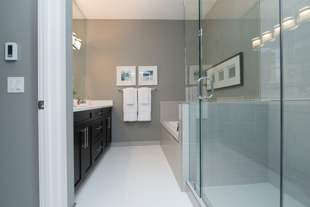 Top 3 Remodel Bathroom Flooring Ideas