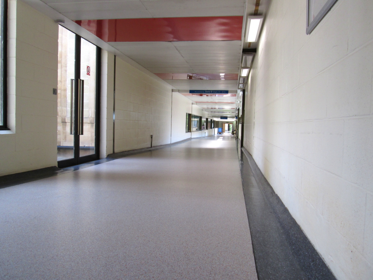 Does vinyl flooring come in squares? LX Hausys