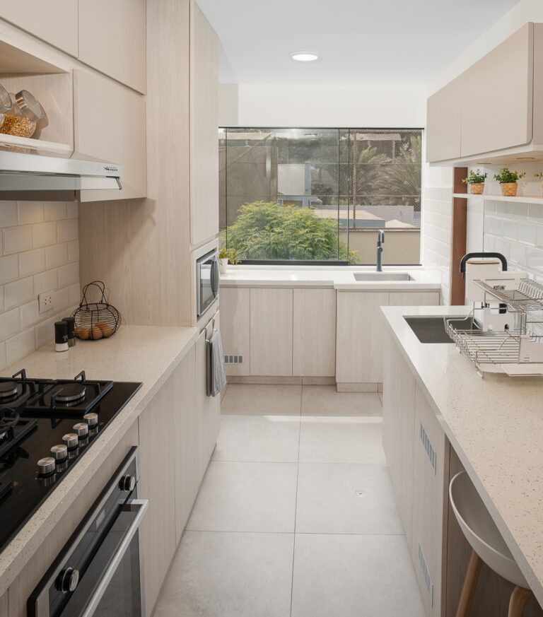 27 Small Kitchen Design Ideas on a Low Budget: Transforming Spaces Affordably - LX Hausys