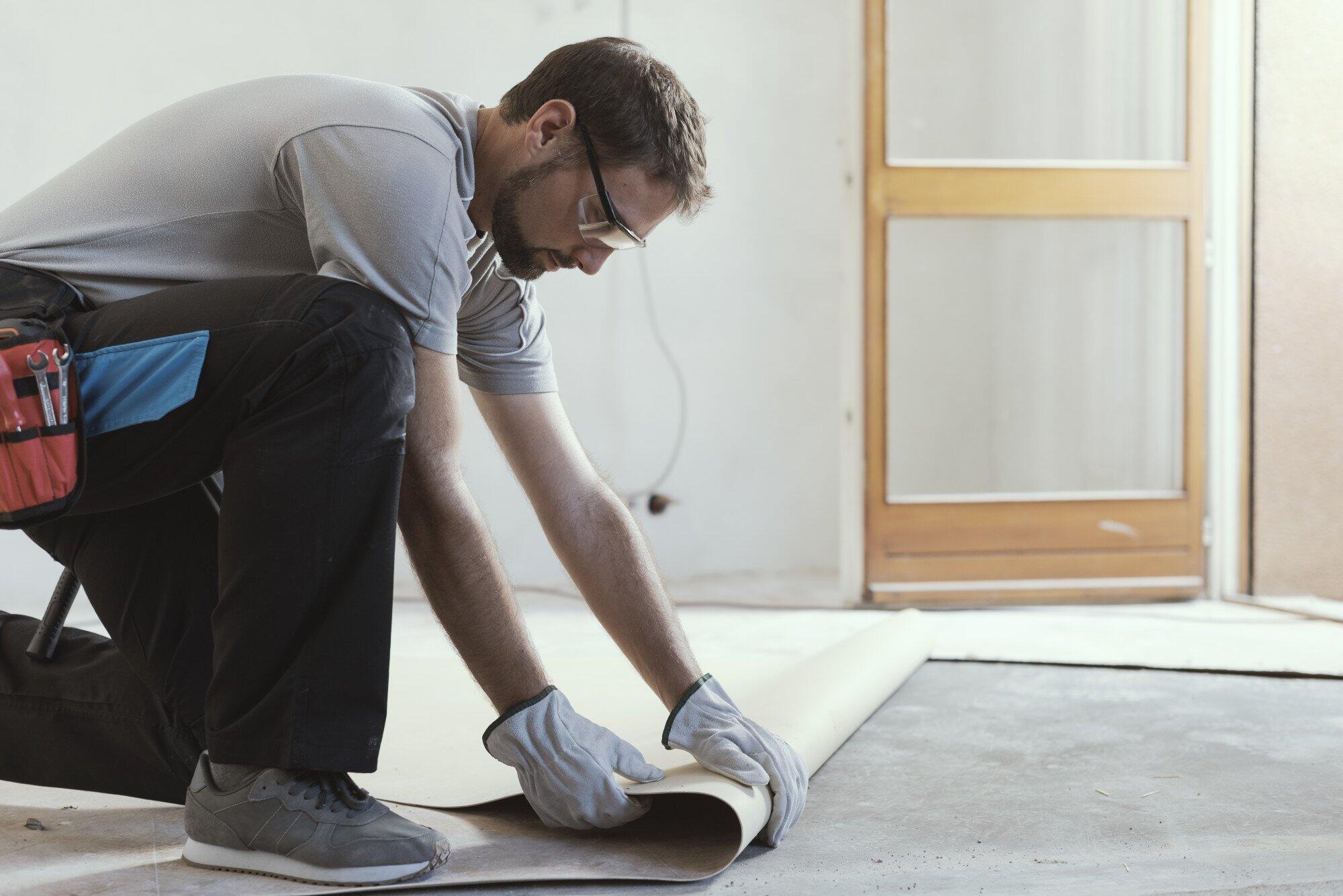 The Pros and Cons of a Linoleum Floor for Your Bathroom