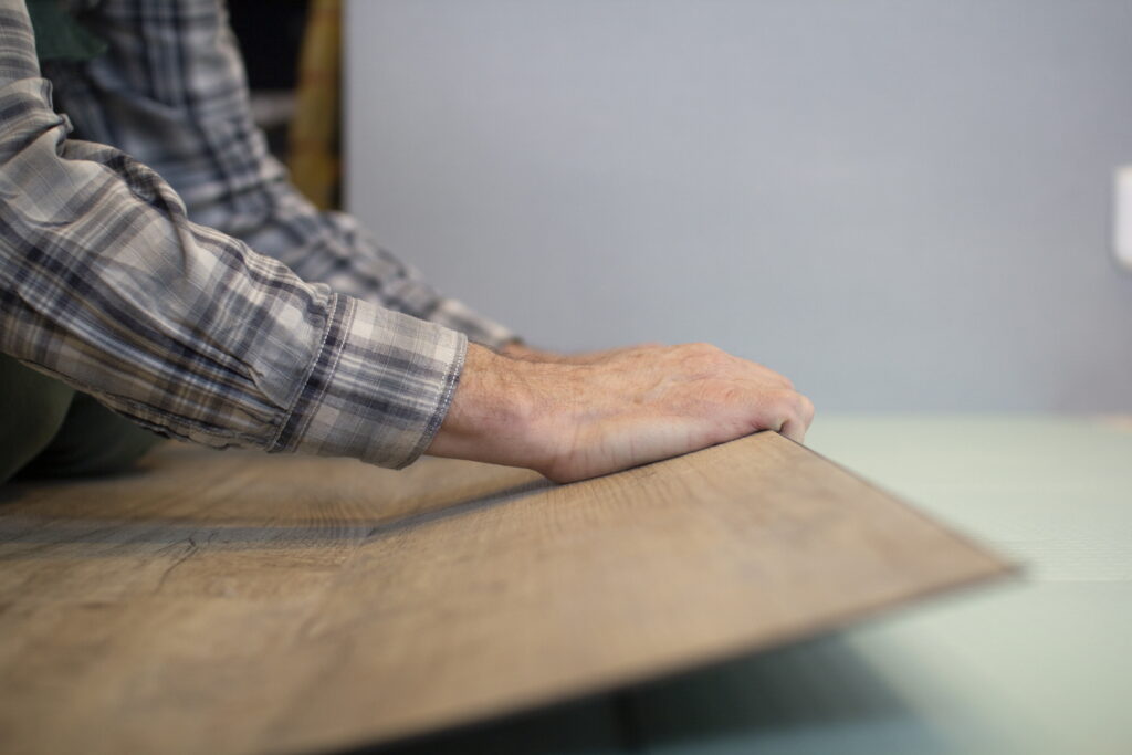 How Much Does It Cost to Replace a Kitchen Subfloor? (2024 ver.)