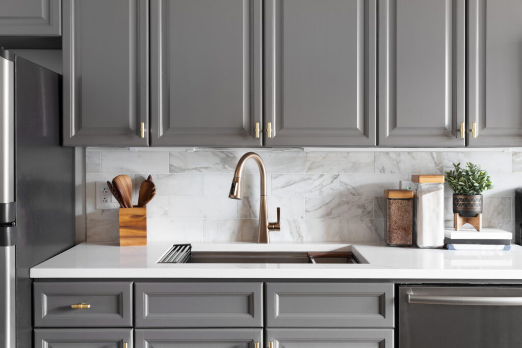 What Can I Use Instead of a Backsplash? Creative Alternatives